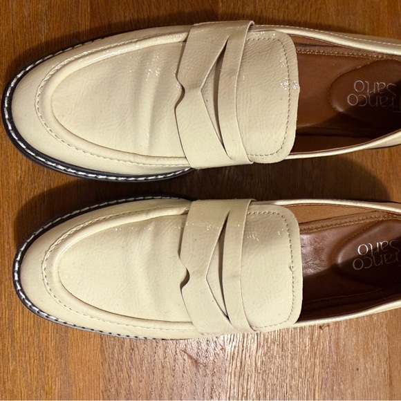 Franco Sarto Patent Cream Loafers with Black Sole - Picture 7 of 7
